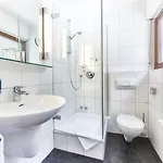 מלון Waldhotel Sulzbachtal 3*
